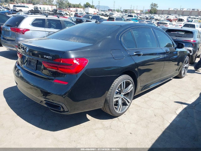 45649861 :رقم المزاد ، WBA7E2C5XJG741846 vin ، 2018 Bmw 740i مزاد بيع
