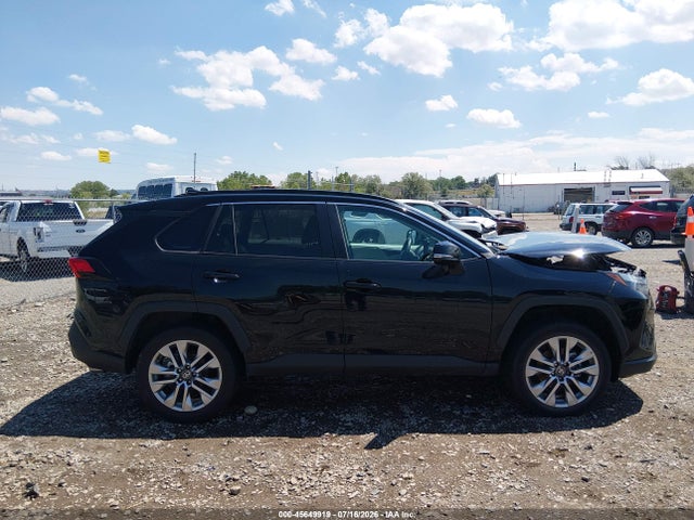 Toyota Rav4 Xle Premium 2023 2T3A1RFV3PC376689 Image 13