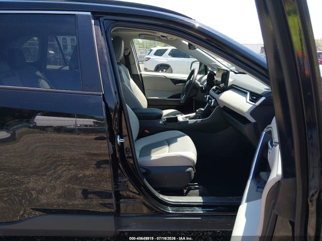 Toyota Rav4 Xle Premium 2023 2T3A1RFV3PC376689 Image 5