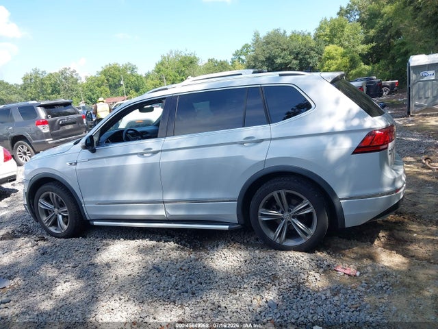 Продажа на аукционе авто 2019 Volkswagen Tiguan 2.0t Se/2.0t Sel/2.0t Sel R-line/2.0t Sel R-line Black, vin: 3VV3B7AX7KM061441, номер лота: 45649968