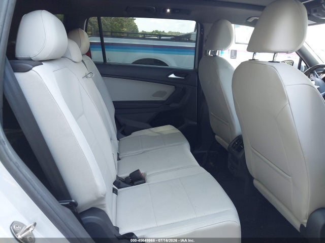 Продажа на аукционе авто 2019 Volkswagen Tiguan 2.0t Se/2.0t Sel/2.0t Sel R-line/2.0t Sel R-line Black, vin: 3VV3B7AX7KM061441, номер лота: 45649968