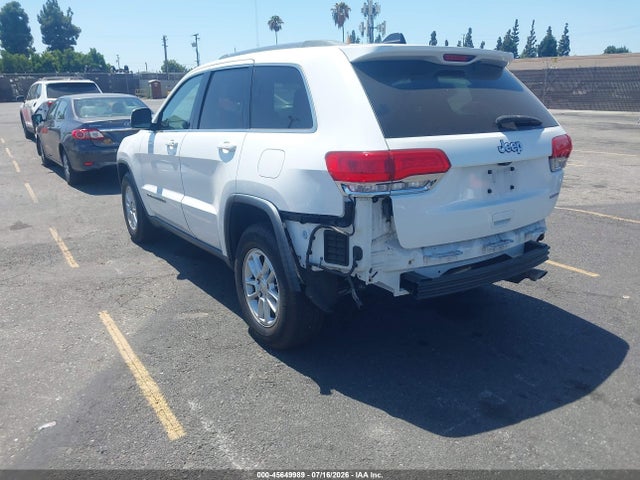 Jeep Grand Cherokee Laredo E 4x2 2019 1C4RJEAG2KC816819 Image 3