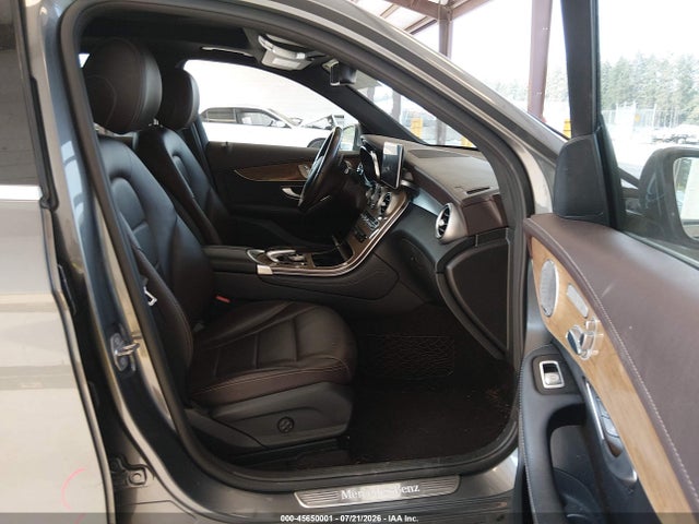 WDC0G4KBXHF255050 Mercedes-Benz Glc 300 4matic