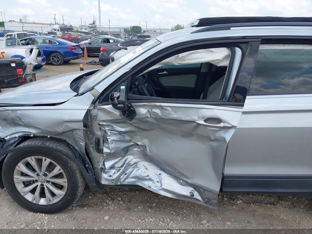 2019 Volkswagen Tiguan 2.0t S მანქანა იყიდება აუქციონზე, vin: 3VV1B7AXXKM114060, აუქციონის ნომერი: 45650039
