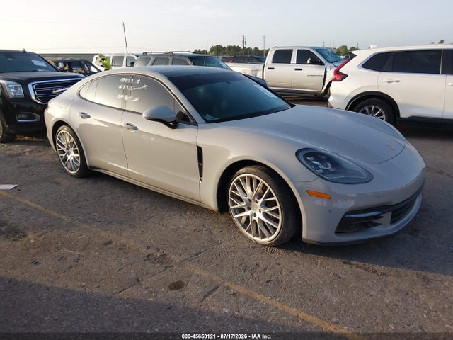 2018 WP0AA2A7XJL109204 main image