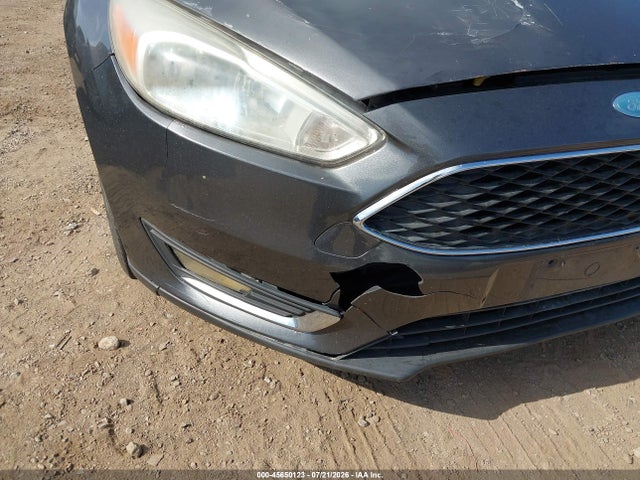 Ford FOCUS SE 2015 1FADP3K26FL370511 Image 6