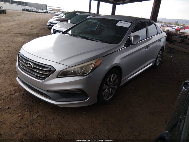 Hyundai Sonata Sport 2015 5NPE34AF1FH049825 Image 2