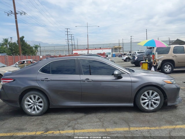 Toyota CAMRY LE 2019 4T1B11HK3KU205028 Image 14
