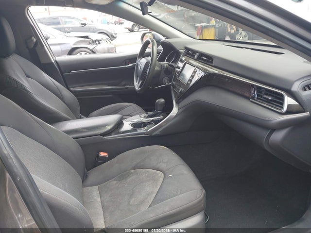 Toyota CAMRY LE 2019 4T1B11HK3KU205028 Image 5