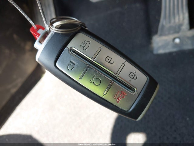 Продажа на аукционе авто 2023 Genesis G70 2.0t Awd, vin: KMTG34TA1PU126972, номер лота: 45650201