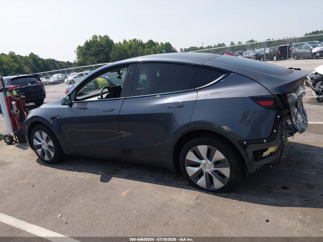 Продажа на аукционе авто 2023 Tesla Model Y Awd/long Range Dual Motor All-wheel Drive, vin: 7SAYGDEE9PA165261, номер лота: 45650204