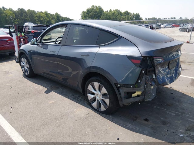 Продажа на аукционе авто 2023 Tesla Model Y Awd/long Range Dual Motor All-wheel Drive, vin: 7SAYGDEE9PA165261, номер лота: 45650204