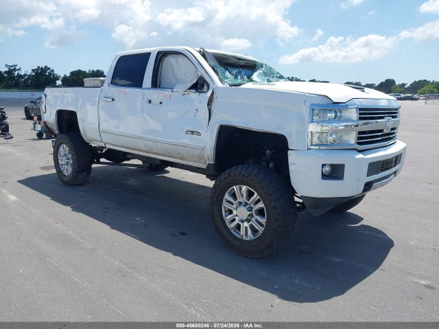 45650246 :رقم المزاد ، 1GC1KXE88FF547562 vin ، 2015 Chevrolet Silverado 2500hd Built After Aug 14 High Country مزاد بيع