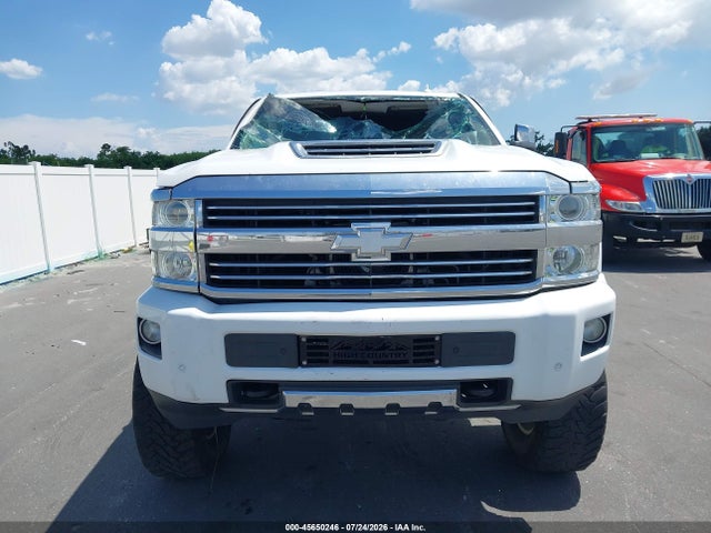 45650246 :رقم المزاد ، 1GC1KXE88FF547562 vin ، 2015 Chevrolet Silverado 2500hd Built After Aug 14 High Country مزاد بيع