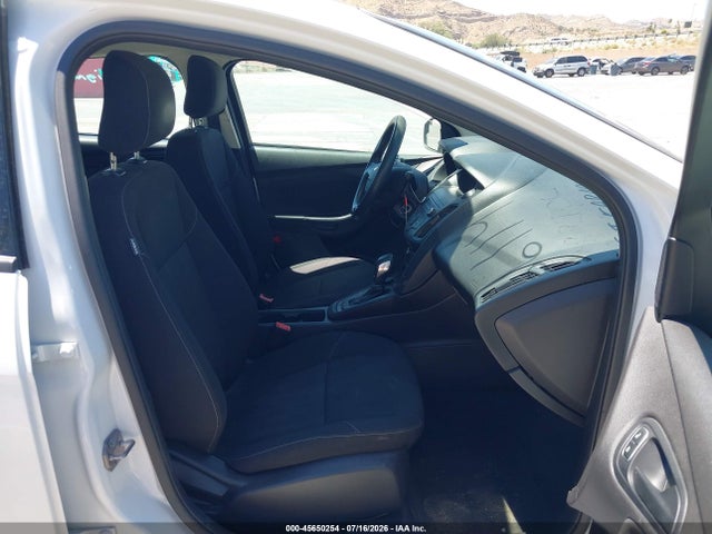 1FADP3E27JL292874 Ford FOCUS S