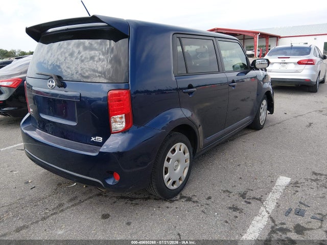Scion XB 2014 JTLZE4FE1EJ065996 Image 4