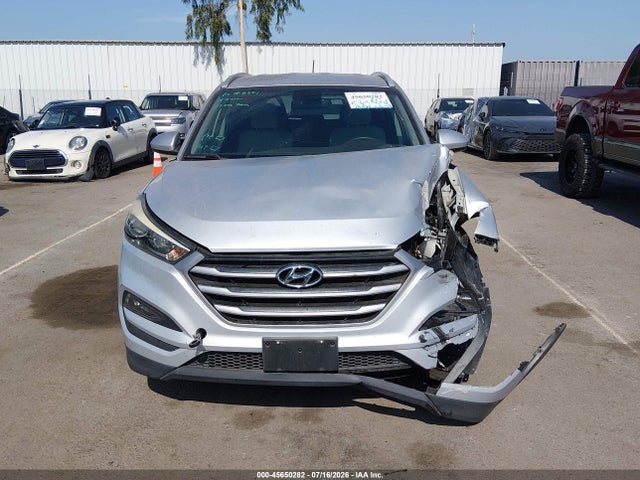 Hyundai TUCSON SE 2017 KM8J33A44HU378031 Image 13