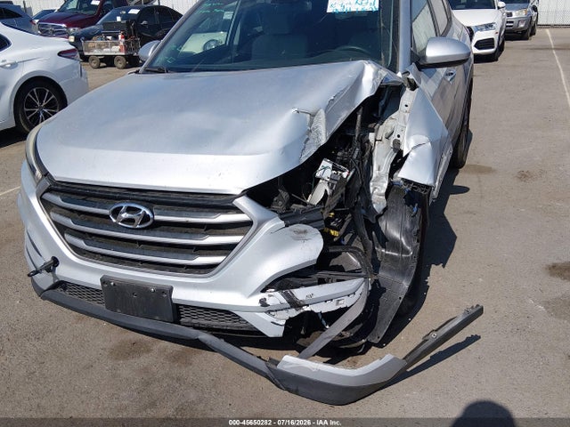 Hyundai TUCSON SE 2017 KM8J33A44HU378031 Image 6