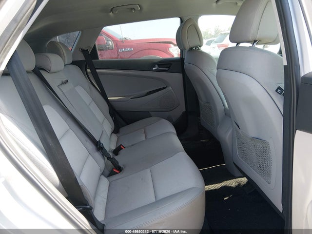 Hyundai TUCSON SE 2017 KM8J33A44HU378031 Image 8