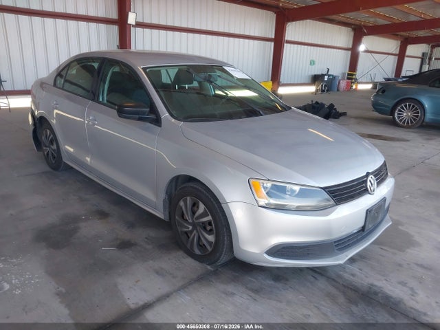 2012 Volkswagen Jetta 2.0l S მანქანა იყიდება აუქციონზე, vin: 3VW2K7AJ8CM462405, აუქციონის ნომერი: 45650308