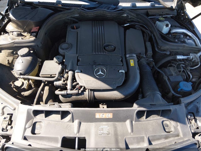 Продаж на аукціоні авто 2013 Mercedes-benz C 250, vin: WDDGJ4HB5DG023334, номер лоту: 45650313