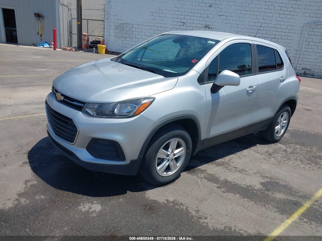 Chevrolet TRAX LS 2017 3GNCJNSB6HL264304 Image 2