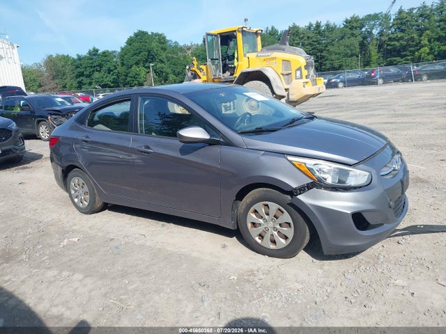 Продаж на аукціоні авто 2015 Hyundai Accent Gls, vin: KMHCT4AE0FU930175, номер лоту: 45650368