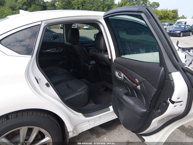 45650380 :رقم المزاد ، JN1BY1AR2FM562345 vin ، 2015 Infiniti Q70 3.7x مزاد بيع