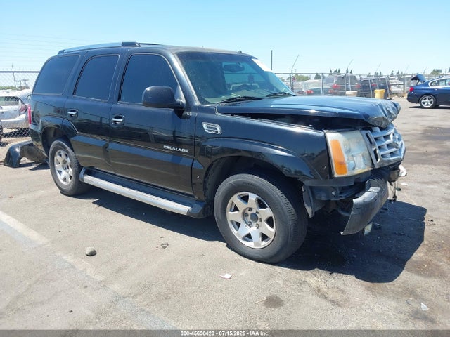 2002 Cadillac Escalade Standard მანქანა იყიდება აუქციონზე, vin: 1GYEK63N12R205538, აუქციონის ნომერი: 45650420