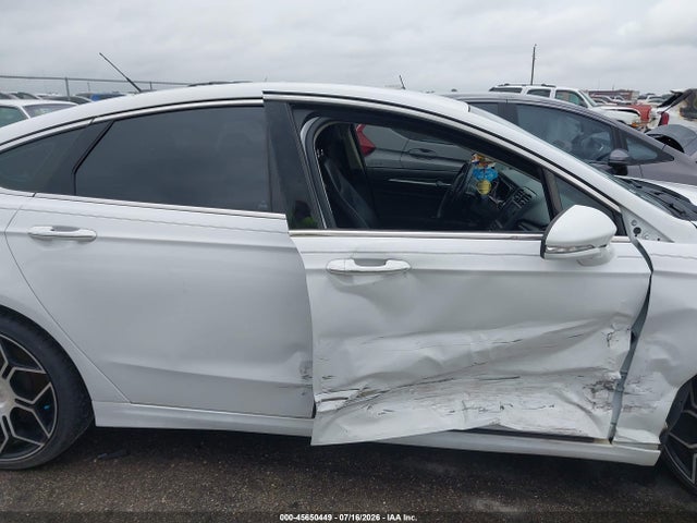 45650449 :رقم المزاد ، 3FA6P0D90JR138384 vin ، 2018 Ford Fusion Titanium مزاد بيع