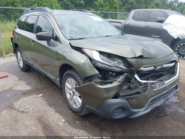 45650455 :رقم المزاد ، 4S4BSAAC6J3375890 vin ، 2018 Subaru Outback 2.5i مزاد بيع