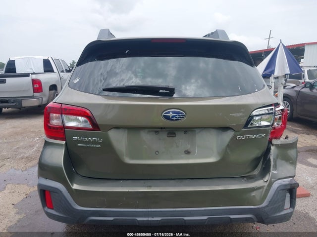 45650455 :رقم المزاد ، 4S4BSAAC6J3375890 vin ، 2018 Subaru Outback 2.5i مزاد بيع