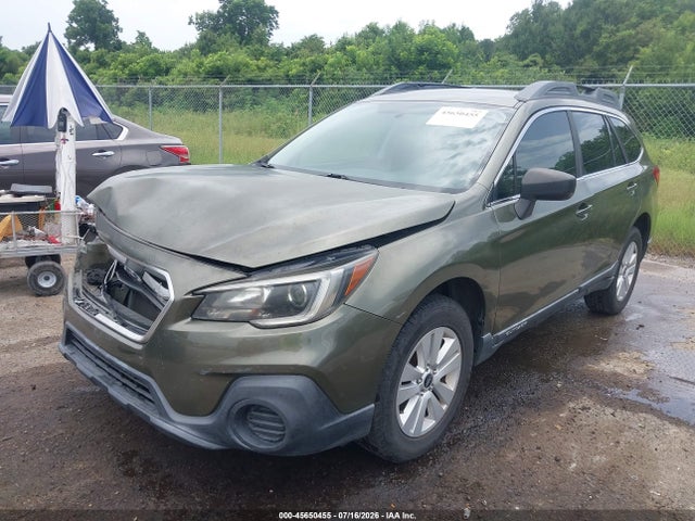 45650455 :رقم المزاد ، 4S4BSAAC6J3375890 vin ، 2018 Subaru Outback 2.5i مزاد بيع