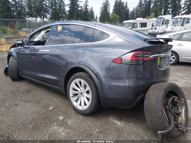 2020 Tesla Model X Long Range Dual Motor All-wheel Drive/long Range Plus Dual Motor All-wheel Drive მანქანა იყიდება აუქციონზე, vin: 5YJXCAE21LF239875, აუქციონის ნომერი: 45650467