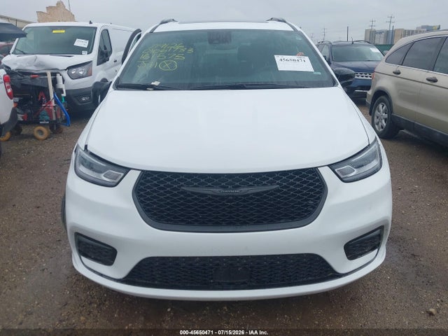 2C4RC1GG7TR161575 Chrysler Pacifica Limited
