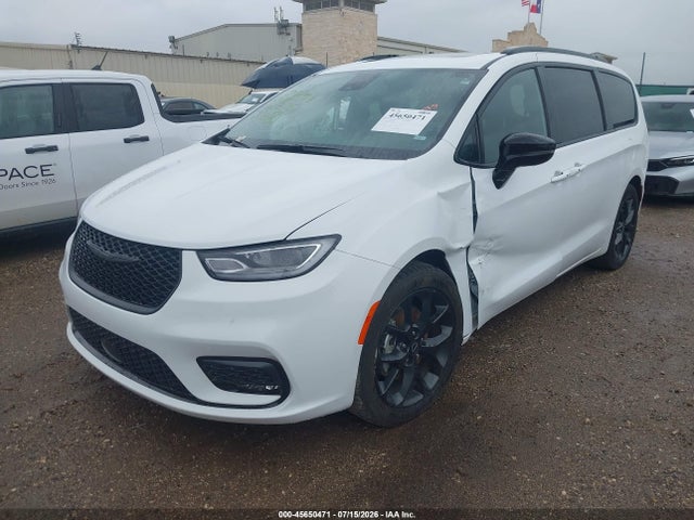 2C4RC1GG7TR161575 Chrysler Pacifica Limited