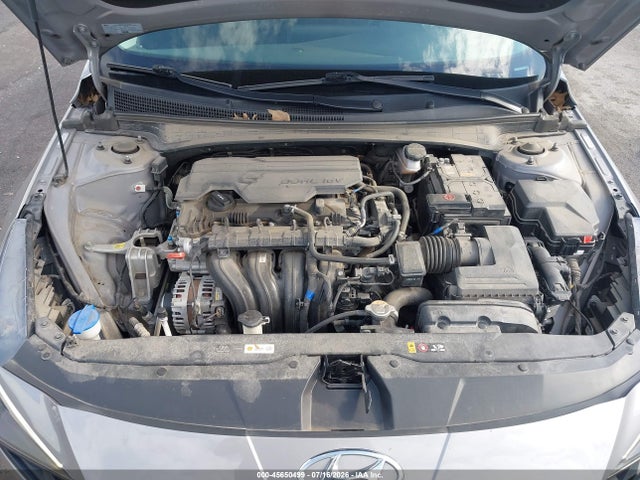 KMHLL4AG7PU544016 Hyundai ELANTRA SE
