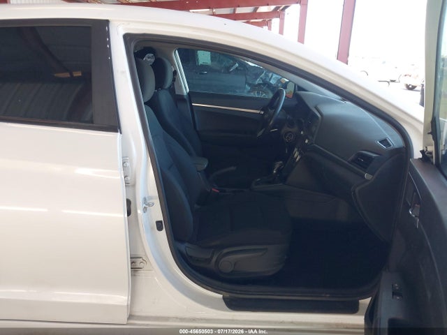 Hyundai ELANTRA SE 2019 5NPD74LF8KH476765 Image 5
