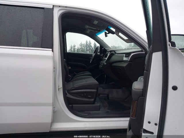 1GNSKEEC5HR319122 Chevrolet Tahoe Commercial