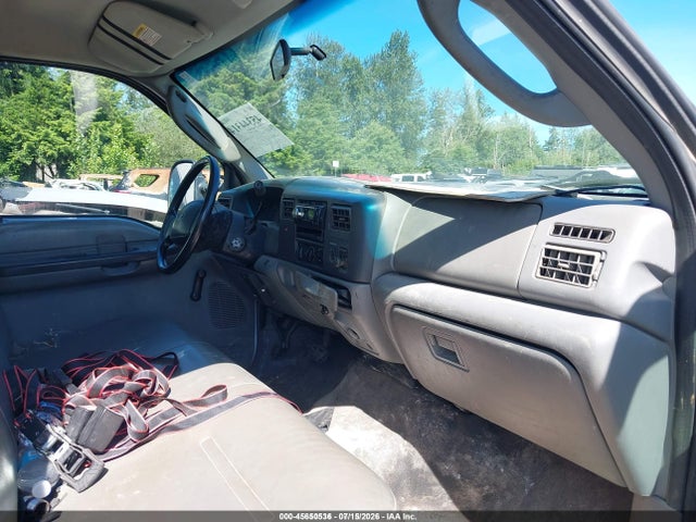 45650536 :رقم المزاد ، 1FDXF46S73EB49733 vin ، 2003 Ford F-450 Xl/xlt مزاد بيع