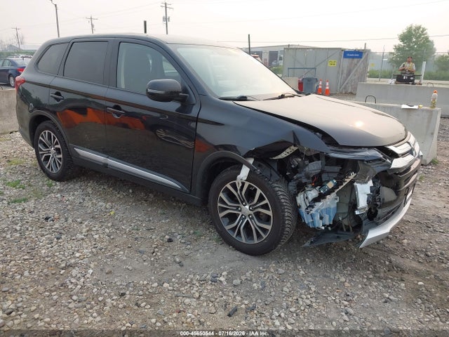 2016 Mitsubishi Outlander Se/sel მანქანა იყიდება აუქციონზე, vin: JA4AD3A31GZ011723, აუქციონის ნომერი: 45650544