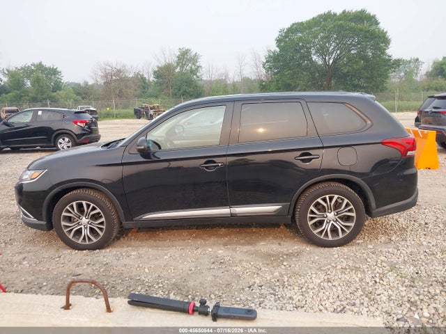2016 Mitsubishi Outlander Se/sel მანქანა იყიდება აუქციონზე, vin: JA4AD3A31GZ011723, აუქციონის ნომერი: 45650544