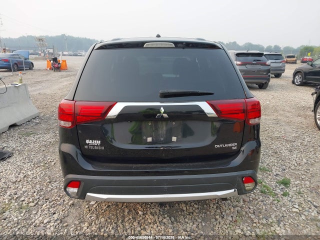 2016 Mitsubishi Outlander Se/sel მანქანა იყიდება აუქციონზე, vin: JA4AD3A31GZ011723, აუქციონის ნომერი: 45650544