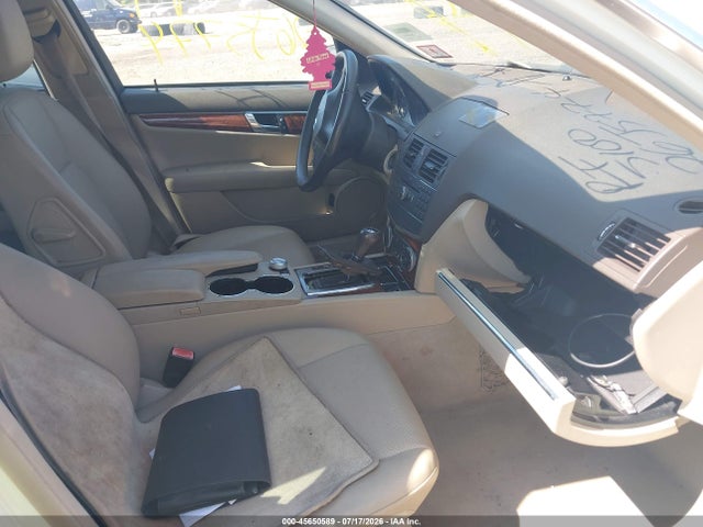 45650589 :رقم المزاد ، WDDGF5EBXAR129970 vin ، 2010 Mercedes-benz C 300 Sport مزاد بيع