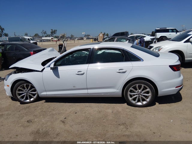 2019 Audi A4 40 Premium მანქანა იყიდება აუქციონზე, vin: WAUHMAF46KA108446, აუქციონის ნომერი: 45650625
