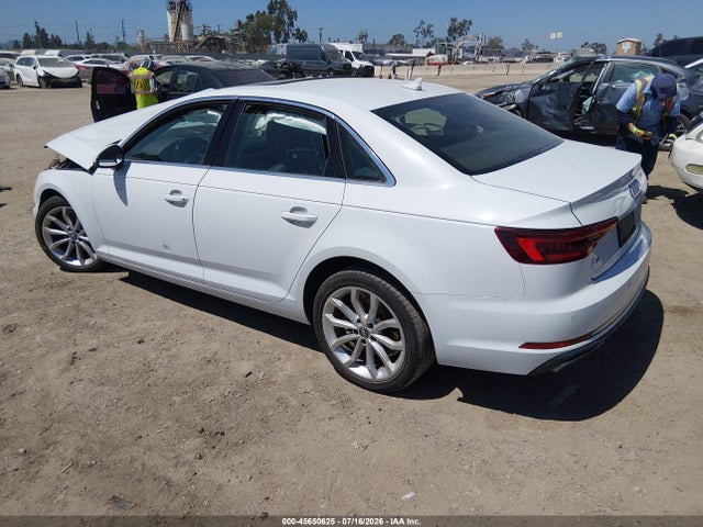 2019 Audi A4 40 Premium მანქანა იყიდება აუქციონზე, vin: WAUHMAF46KA108446, აუქციონის ნომერი: 45650625