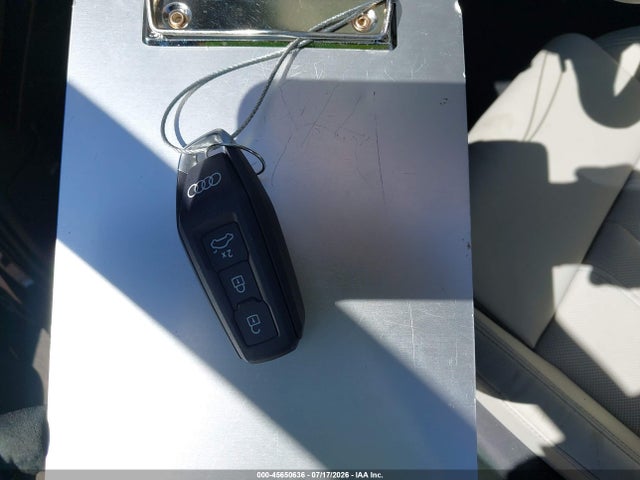 WA16AAGU5T2023797 Audi Q5
