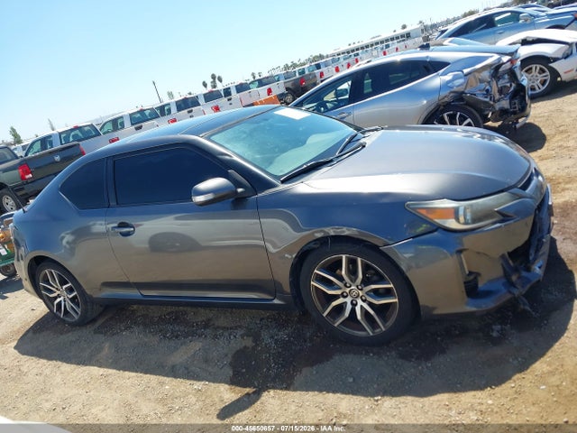 Scion TC 2016 JTKJF5C75GJ022520 Image 13