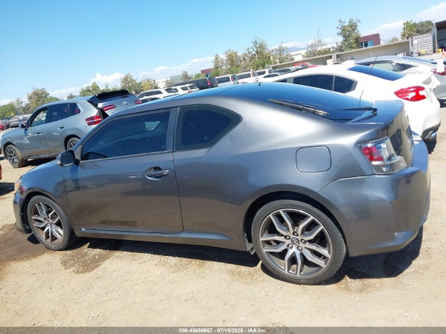 Scion TC 2016 JTKJF5C75GJ022520 Image 14
