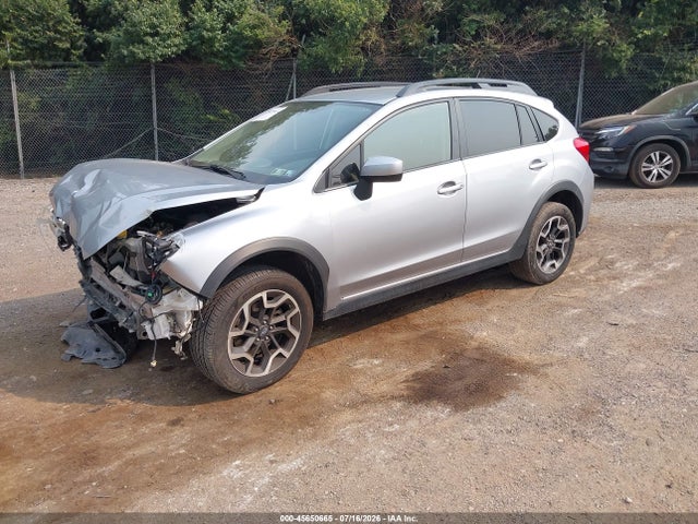 Subaru Crosstrek 2.0i Premium 2017 JF2GPABCXHH267071 Image 2